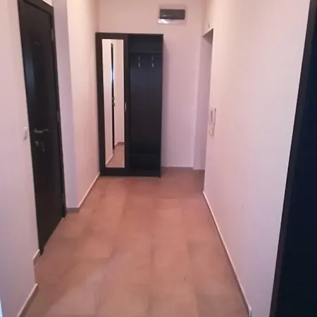 Апартамент Сарафово * Burgas City
